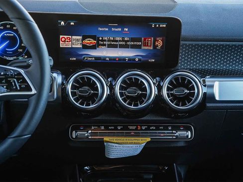 New 2025 Mercedes-Benz EQB 300 4MATIC image 13