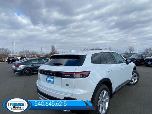 New 2026 Honda Prologue EX image 9