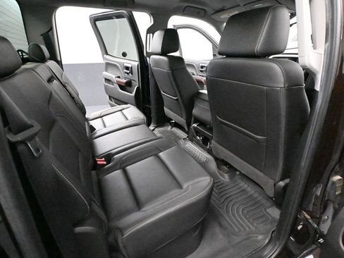 Used 2018 GMC Sierra 3500 SLT w/ Duramax Plus Package image 44