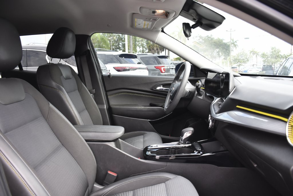 Used 2024 Chevrolet Trax LT FWD image 26