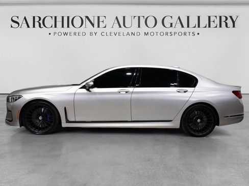 Used 2022 BMW ALPINA B7 xDrive w/ Interior Design Package AWD/4WD image 3