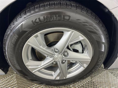 Used 2023 Hyundai Sonata SE image 12