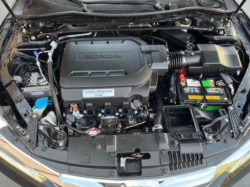Used 2017 Honda Accord EX-L image 56