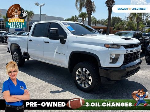 Used 2022 Chevrolet Silverado 2500 Custom w/ Custom Value Package AWD/4WD image 9