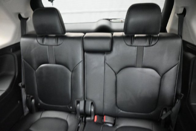 Used 2023 Honda Pilot EX-L image 12