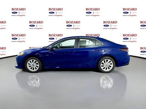 Used 2024 Toyota Camry LE image 5