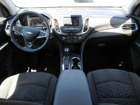 Used 2020 Chevrolet Equinox LT image 13
