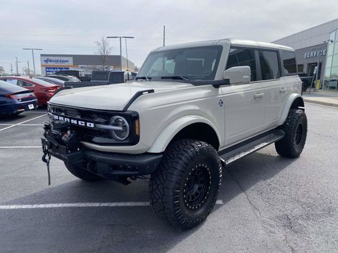 New 2025 Ford Bronco Outer Banks AWD/4WD image 3