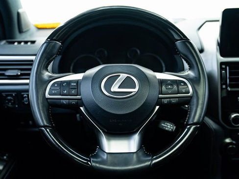 Used 2023 Lexus GX 460 Premium w/ Premium Package image 31