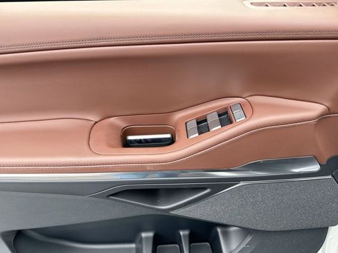 New 2026 Lincoln Navigator Reserve AWD/4WD image 22