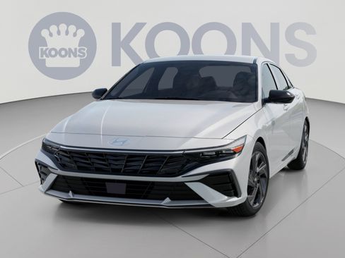 New 2026 Hyundai Elantra SEL Sport FWD image 1