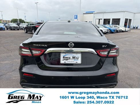 Used 2022 Nissan Maxima SV FWD image 4