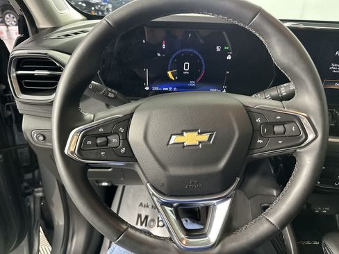 Used 2024 Chevrolet TrailBlazer LT w/ Convenience Package AWD/4WD image 7