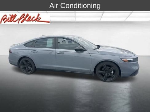 Used 2023 Honda Accord Sport image 5