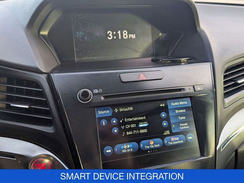 Used 2020 Acura ILX w/ Premium Package image 24