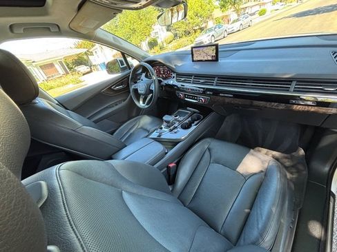 Used 2018 Audi Q7 3.0T Prestige w/ Prestige Package AWD/4WD image 44
