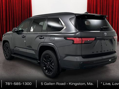 Certified 2024 Toyota Sequoia SR5 w/ SR5 Premium Package AWD/4WD image 7