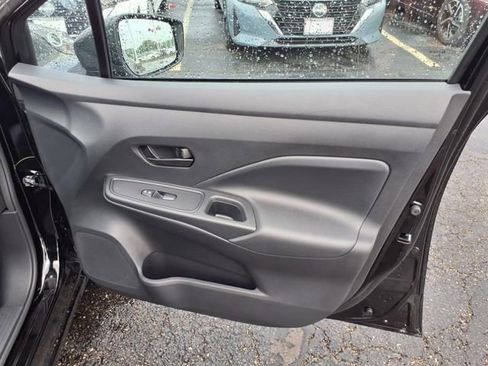 Certified 2025 Nissan Versa S w/ Trunk Package image 19