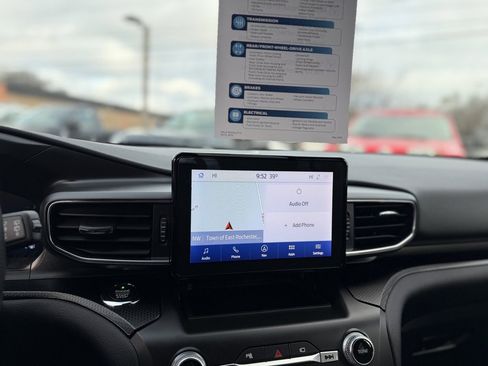 Used 2020 Ford Explorer ST image 16