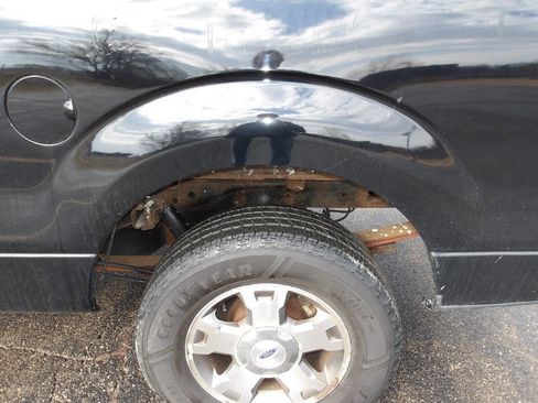 Used 2009 Ford F150 STX image 18