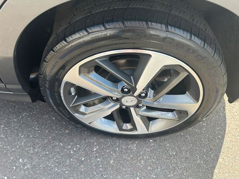 Used 2018 Hyundai Kona Ultimate FWD image 34