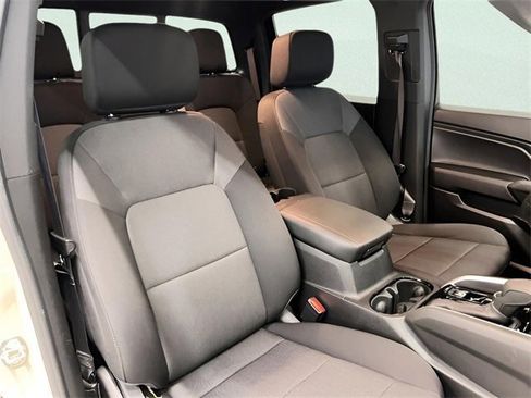 Certified 2023 Chevrolet Colorado Trail Boss w/ Technology Package image 11