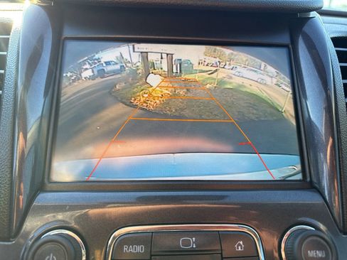 Used 2017 Chevrolet Impala Premier image 14