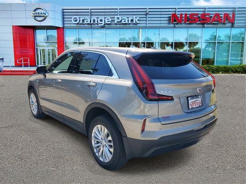 Used 2024 Cadillac XT4 Luxury image 3