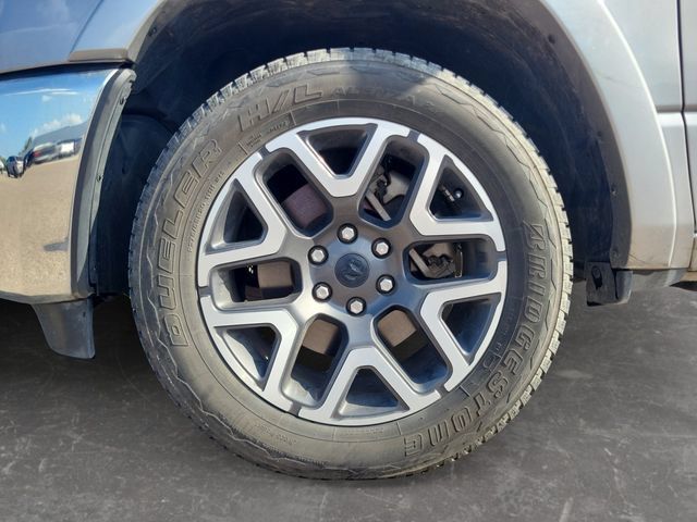 Used 2025 RAM 1500 Laramie AWD/4WD image 9