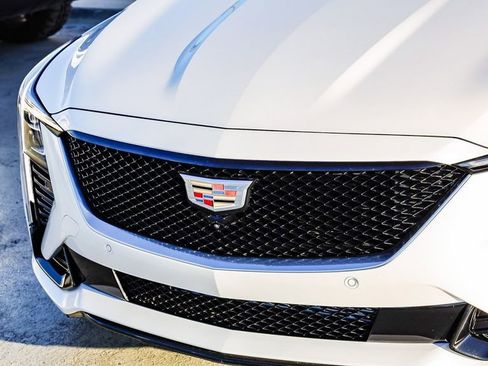 Used 2025 Cadillac CT5 Sport image 6