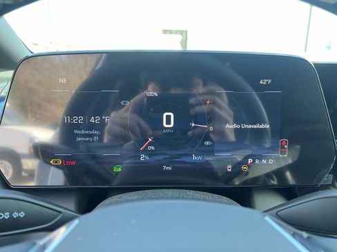 New 2026 Chevrolet Equinox EV LT AWD/4WD image 22