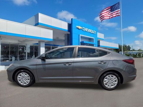 Used 2019 Hyundai Elantra SE FWD image 6