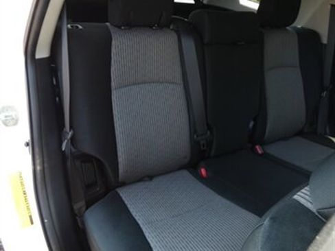 Used 2020 Toyota 4Runner SR5 AWD/4WD image 51