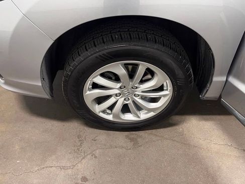 Used 2018 Acura RDX AWD w/ Technology Package image 30