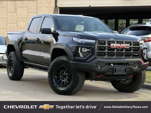 Used 2026 GMC Canyon AT4X w/ AT4X AEV Edition AWD/4WD image 2