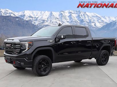 Used 2022 GMC Sierra 1500 AT4 w/ AT4 Premium Package