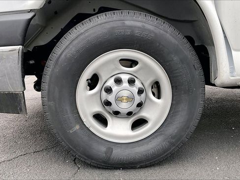New 2025 Chevrolet Express 3500 w/ Power Convenience Package image 11
