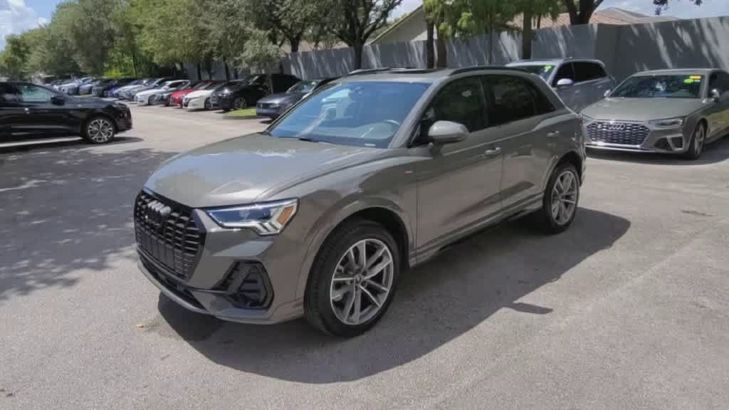 Certified 2024 Audi Q3 2.0T Premium AWD/4WD image 4