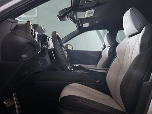 Certified 2026 Lexus TX 500h AWD w/ Technology Package image 9