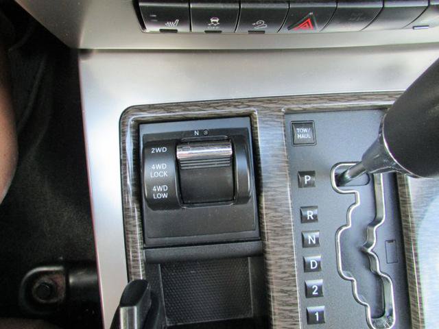 Used 2012 Jeep Liberty Limited AWD/4WD image 13