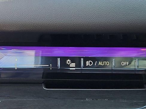 Certified 2024 BMW i5 eDrive40i w/ Premium Package image 22