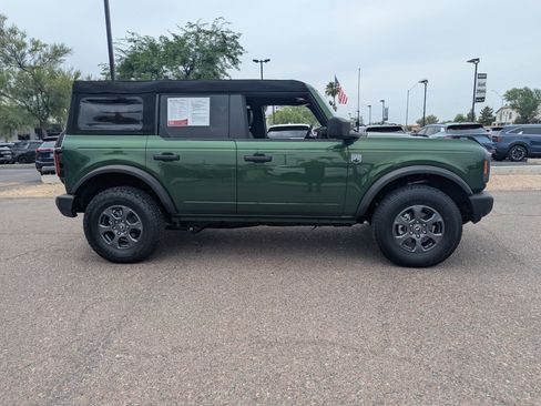 Used 2024 Ford Bronco Big Bend AWD/4WD image 2