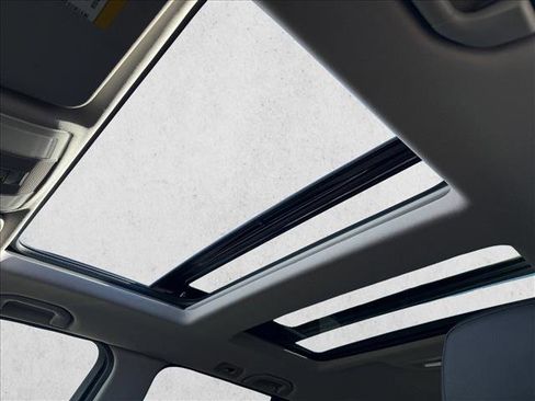 Used 2015 Mercedes-Benz GLK 350 2WD image 21