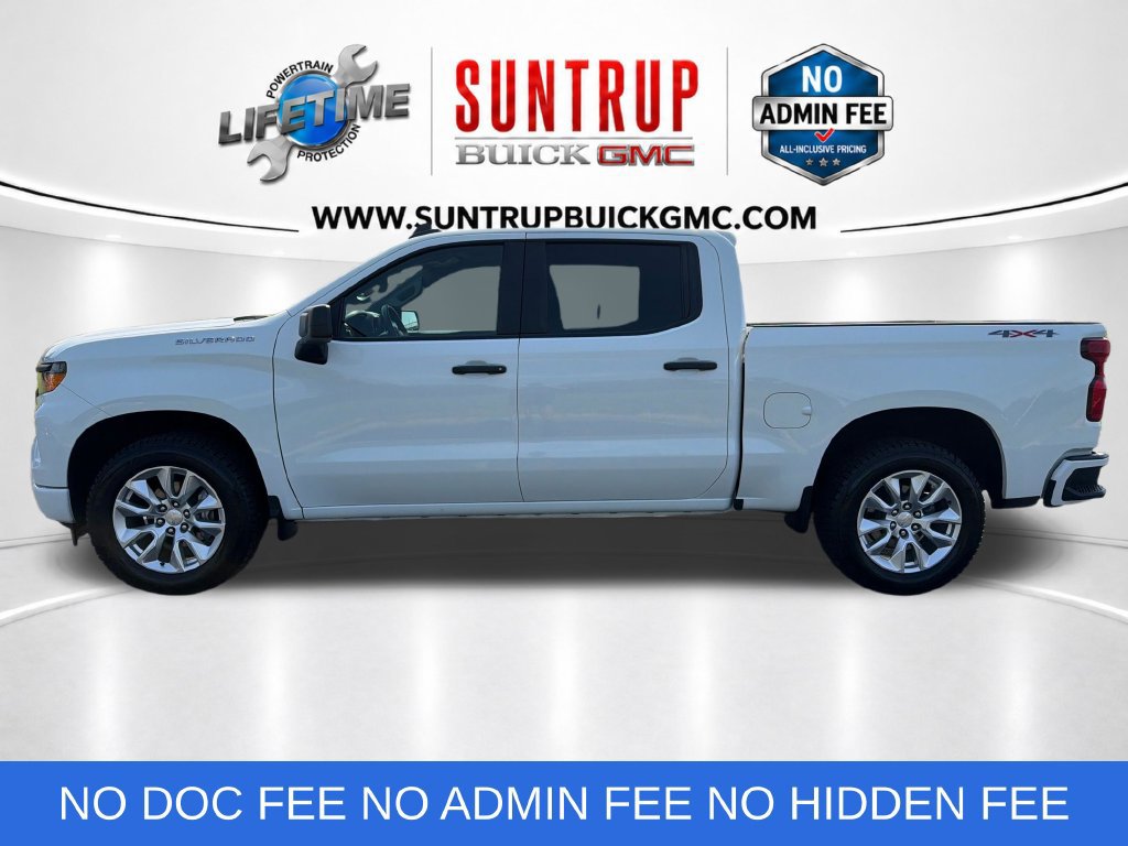 Used 2023 Chevrolet Silverado 1500 Custom AWD/4WD image 2