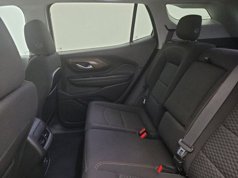 Used 2019 GMC Terrain SLE w/ Driver Convenience Package image 18