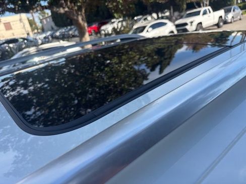 Used 2018 Volkswagen Atlas Launch Edition image 24