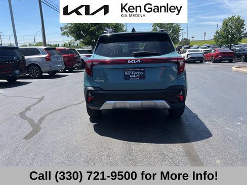Certified 2025 Kia Seltos S AWD/4WD image 12