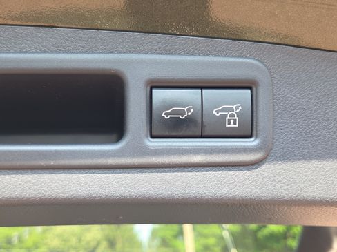Certified 2023 Lexus RX 350 AWD w/ Accessory Package image 37