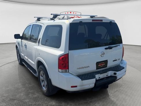 Used 2010 Nissan Armada SE RWD image 3