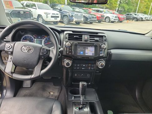 Used 2019 Toyota 4Runner Limited RWD image 18